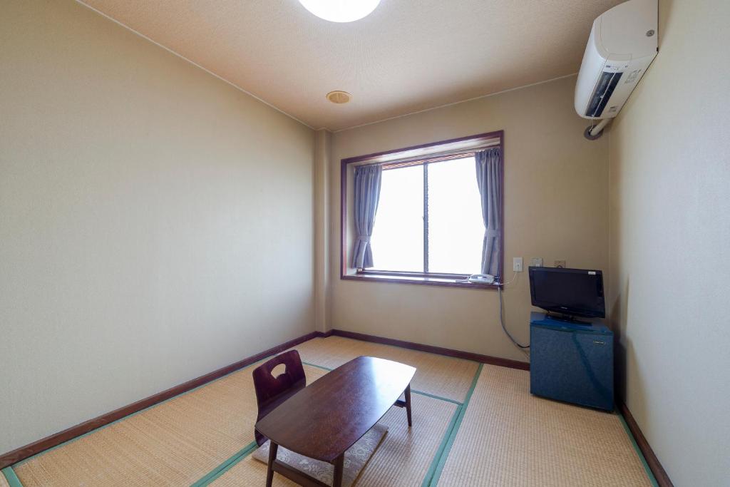 Tabist Yamaga Onsen Yuyado Izumi - 和室 1人部屋 共用バスルーム 喫煙