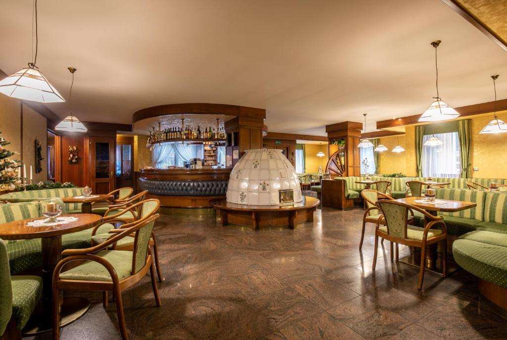 Restaurace v ubytování Albergo Conca Verde