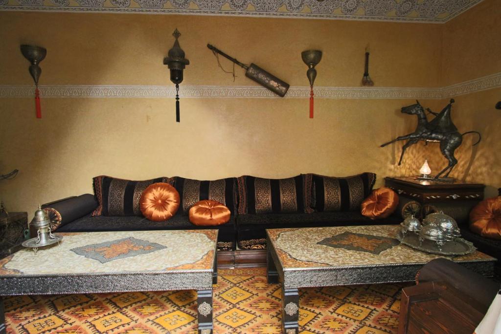 Posezení v ubytování RIAD MAKENE MOUCHKILL