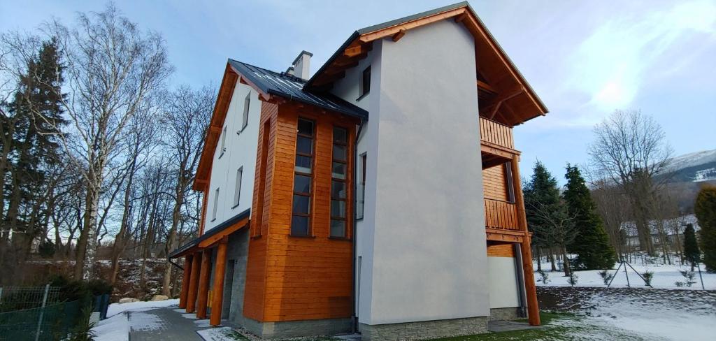 Výhľad na hory alebo výhľad na hory priamo z apartmánu