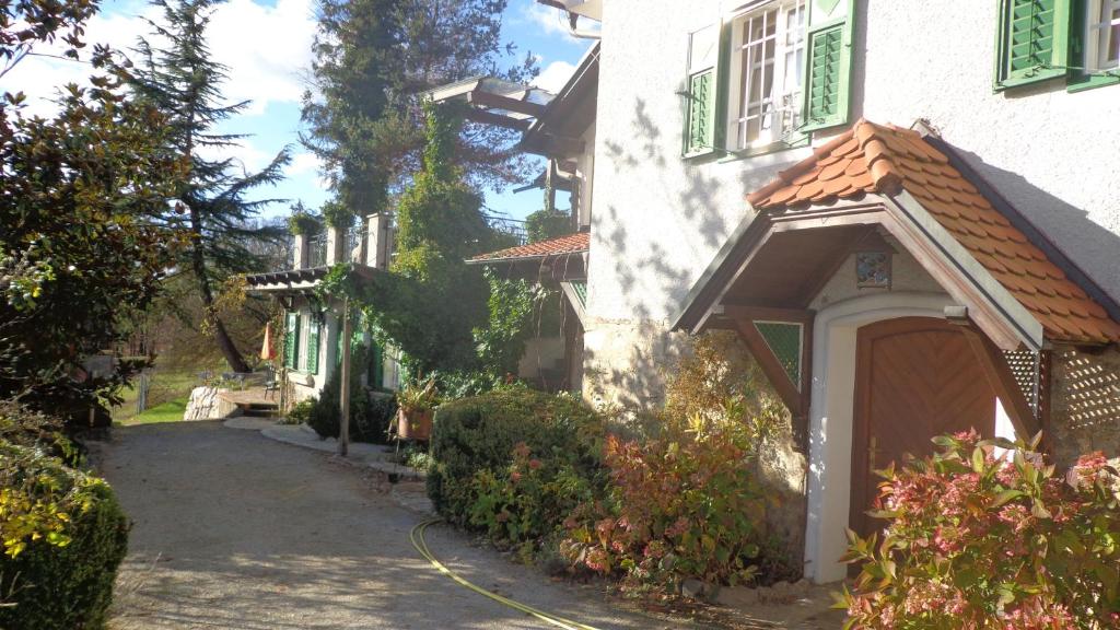 Hirschenhof - Resim 12