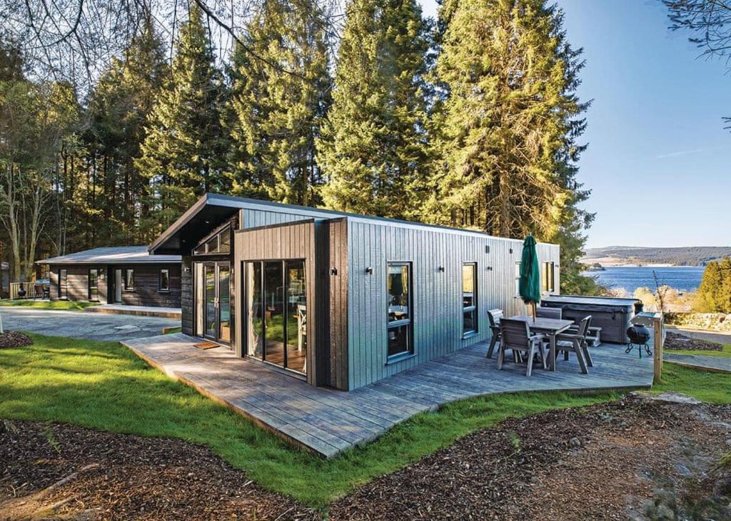 The building where the resort is located 