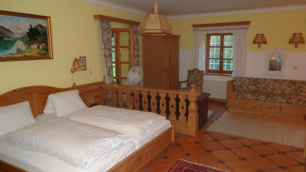 Hirschenhof - Resim 13