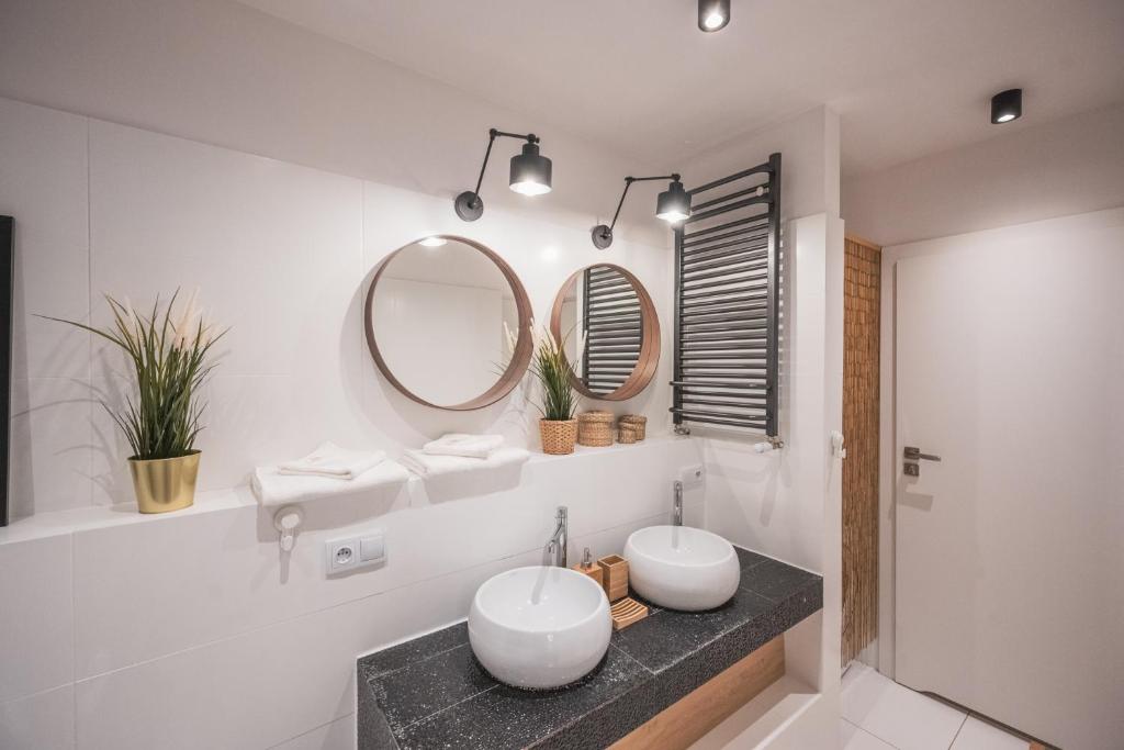 Spacious Apart ~ 150m Main Square ~ Self check-in 24h - 17