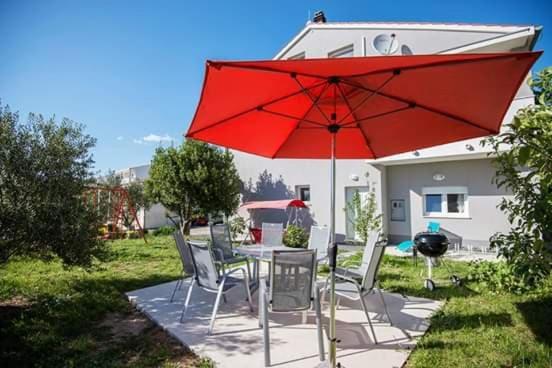 Zahrada ubytování Apartments CAPE Deluxe