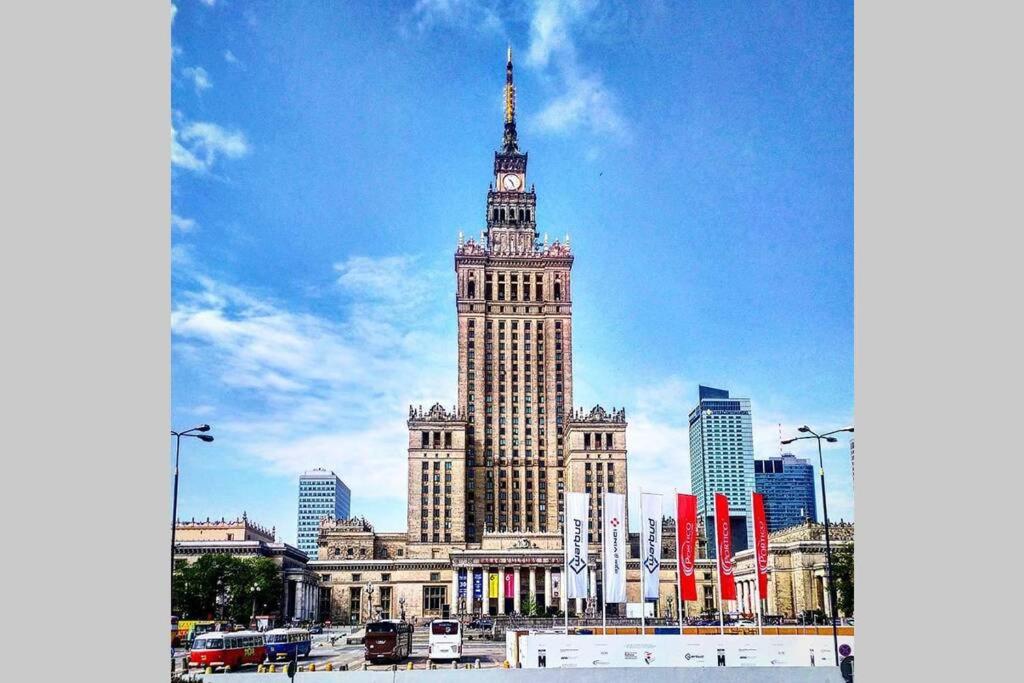 Výhľad na mesto Varšava alebo výhľad na mesto priamo z apartmánu