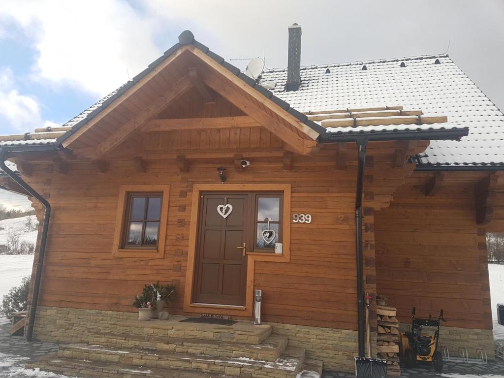 Budova, v ktorej sa dovolenkový dom nachádza