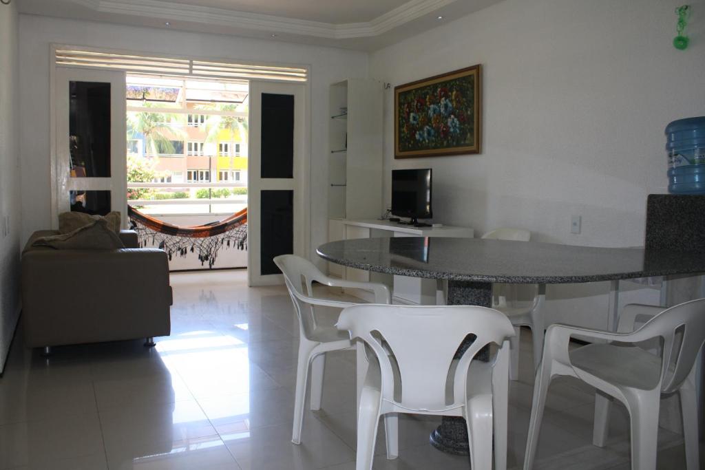  APARTAMENTOS NO CARTIER PRAIA DO FUTURO FORTALEZA CONFORTAVEL COM 2 QRTOS 1 suite