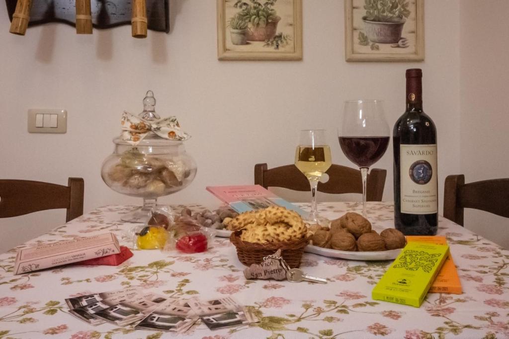Zdjęcie z galerii obiektu Vico San Pietro w mieście Modica