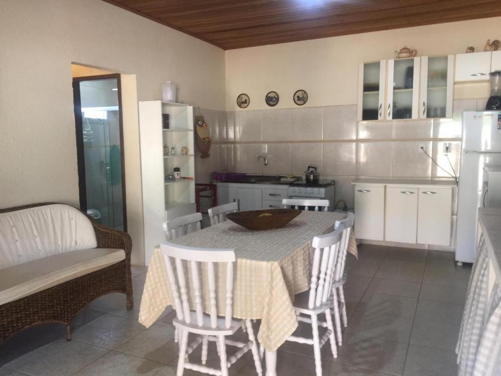  Casa Pé na Areia Frente ao Mar do Pântano do sul!!