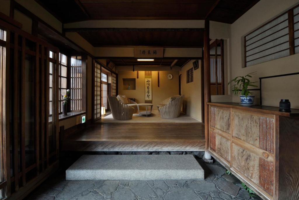 Fotografie z fotogalerie ubytování IZUYASU Traditional Kyoto Inn serving Kyoto cuisine v Kjótu
