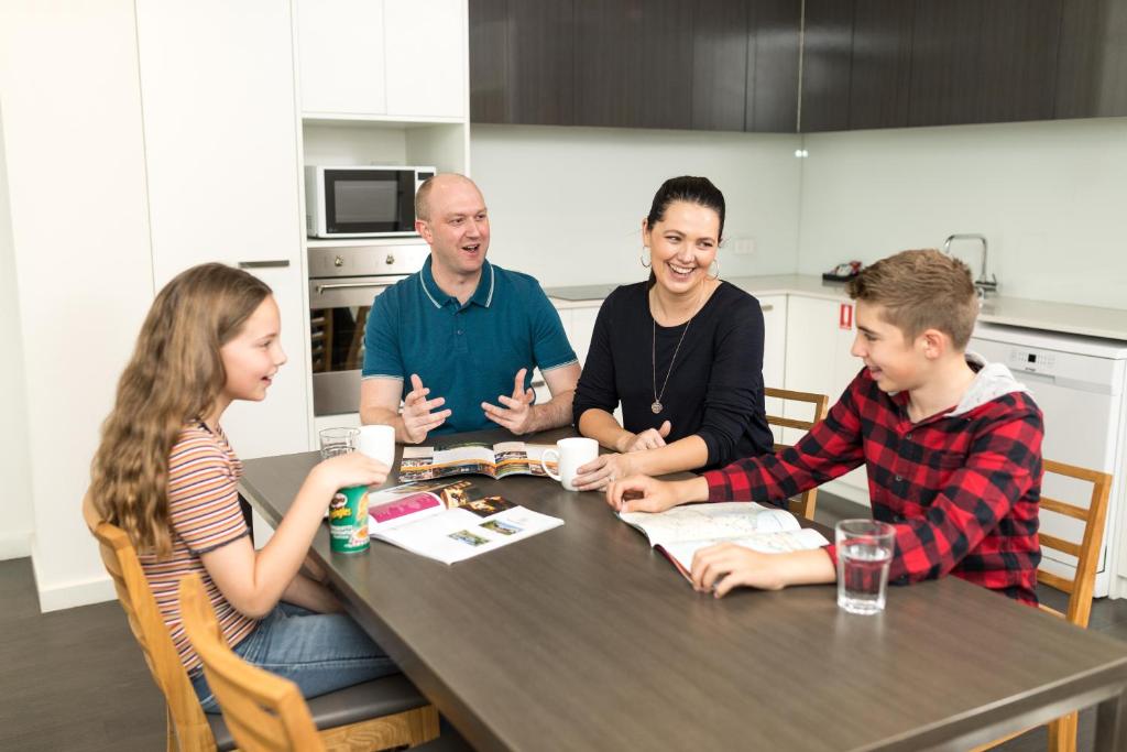 Mawson Lakes Hotel - Resim 22