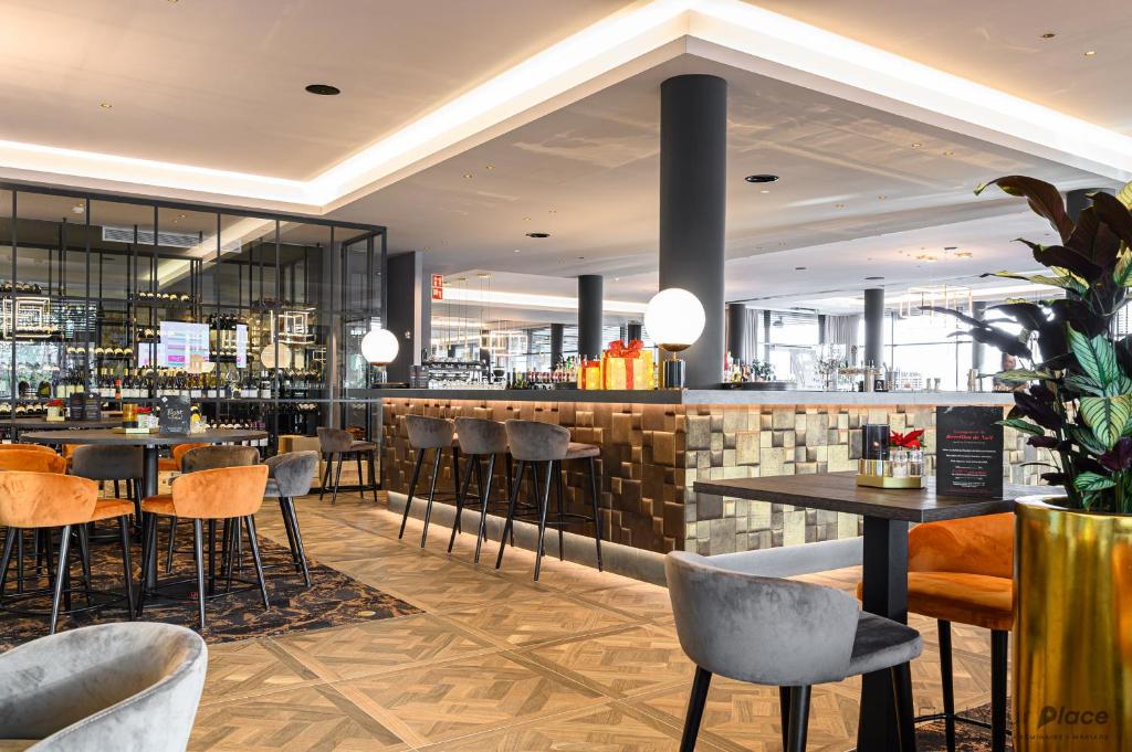 Nápoje v ubytování Hotel Restaurant Van Der Valk Nivelles-Sud