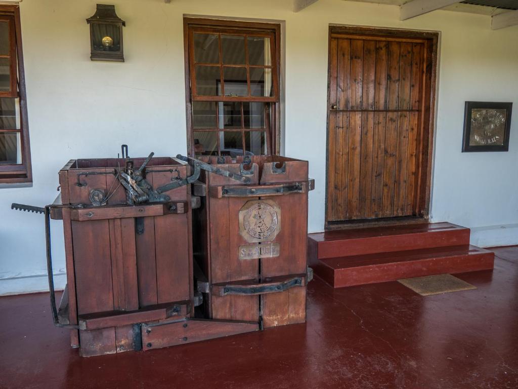 Fotografie z fotogalerie ubytování Leeuwenbosch Shearers Lodge - Amakhala Game Reserve v destinaci Buyskloof