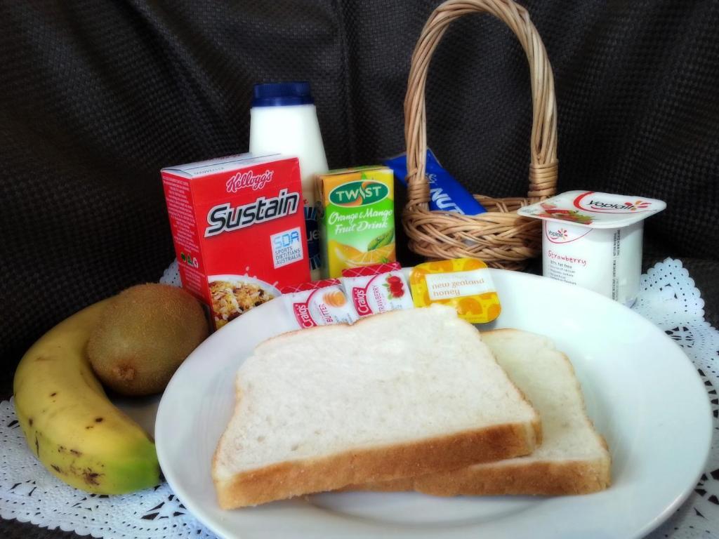 Rosewood Court Motel - Resim 30