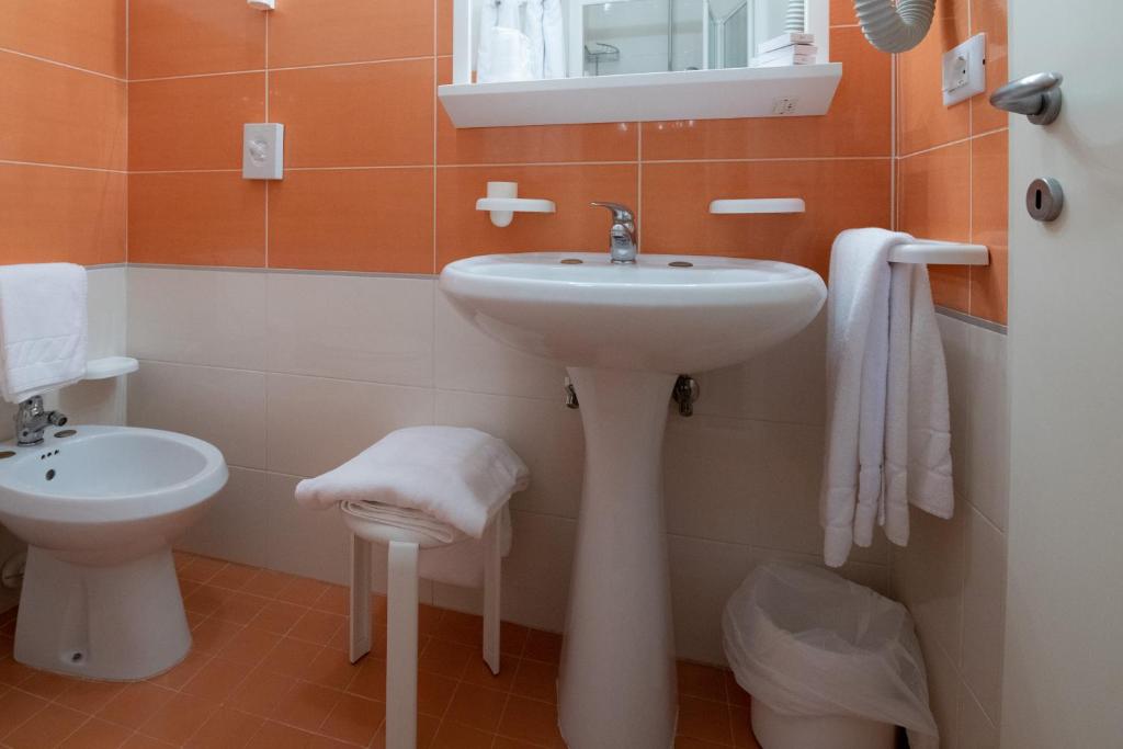 Koupelna v ubytování Hotel Parigi