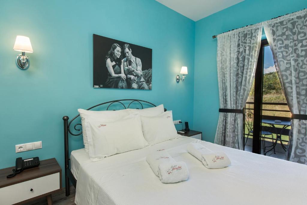 Theatro Hotel Odysseon - 13