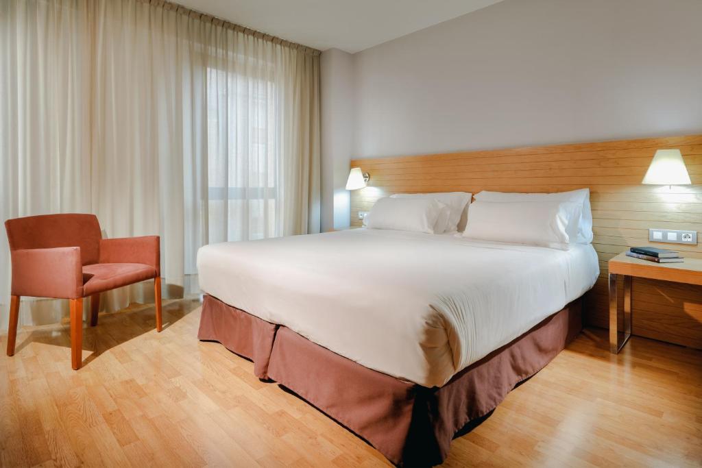 Hesperia Zaragoza Centro - Resim 17