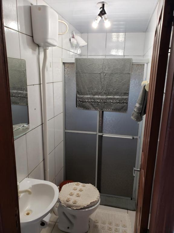  A casa é sua! Linda casa na praia do Rosa!