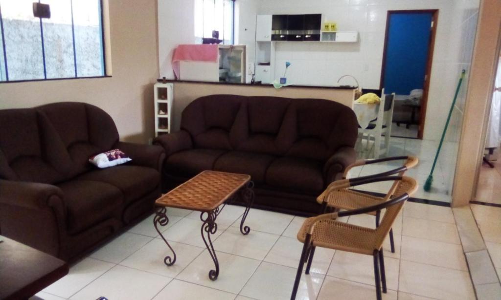  suite em casa de familia