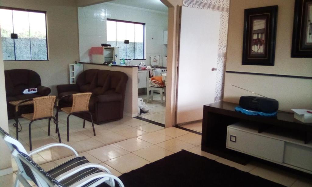  suite em casa de familia