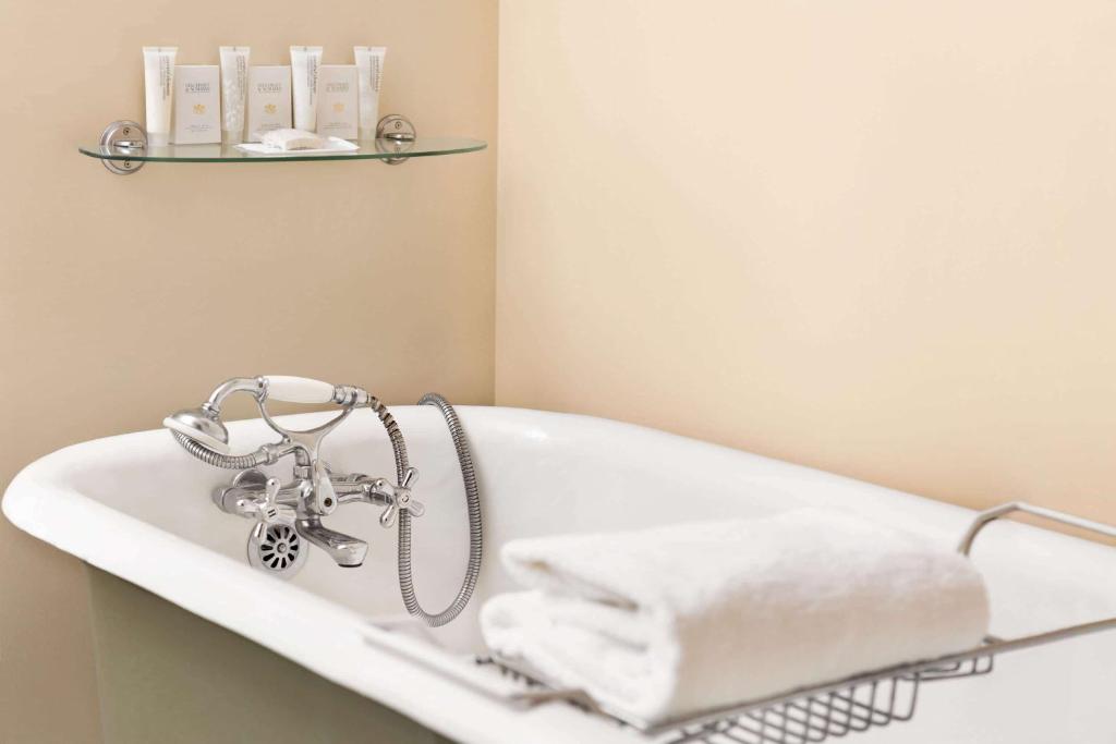 The Plaza Hotel Downtown, Trademark Collection by Wyndham - Resim 3