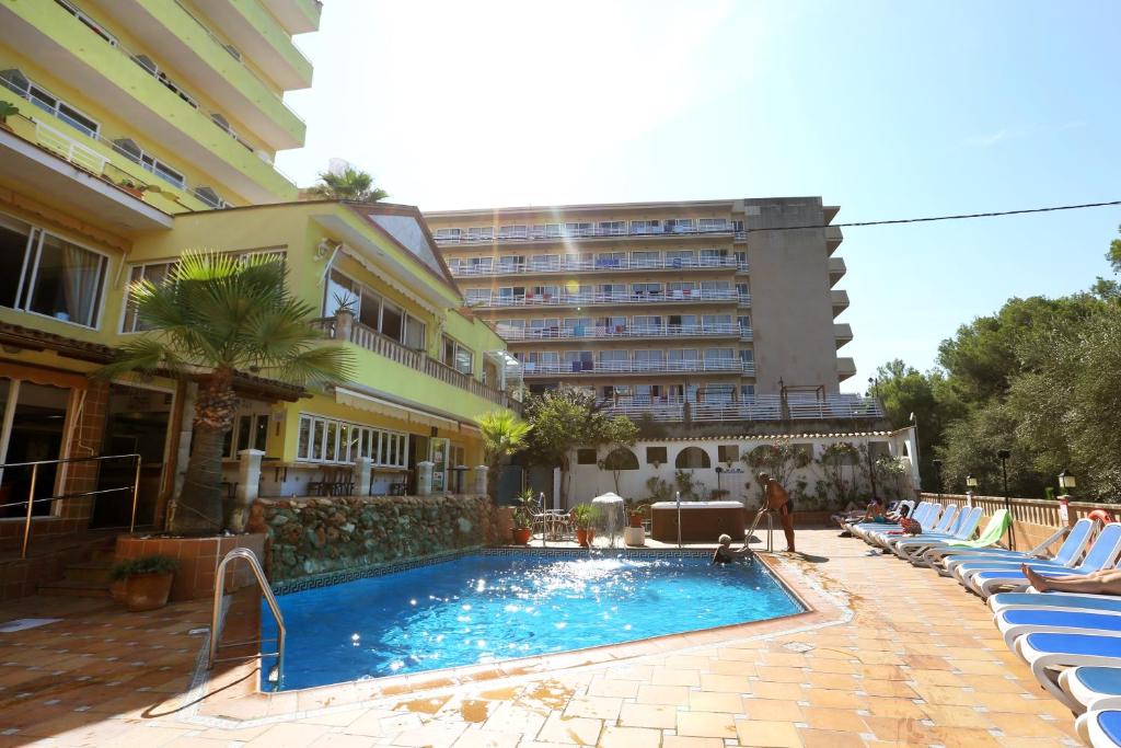 Hotel Manaus, El Arenal – Updated 2022 Prices