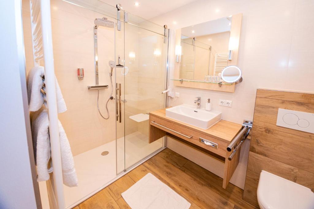 Landhotel Zellerhof - 12