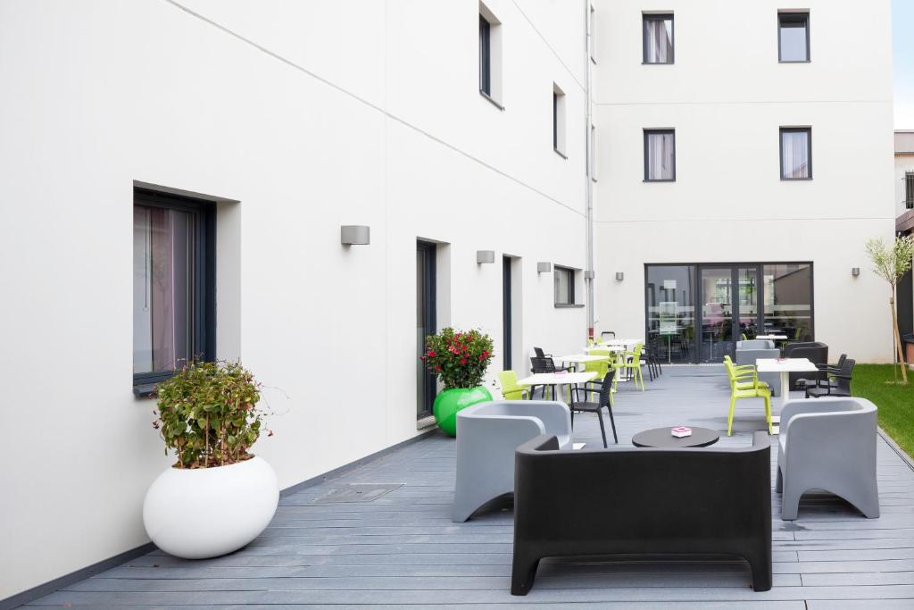 Patio nebo venkovní prostory v ubytování ibis Styles Montbéliard