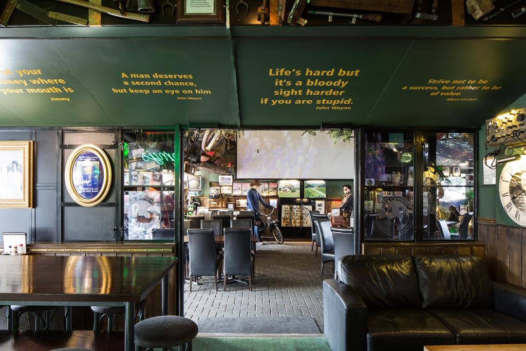 Pavilions Hotel - Resim 40