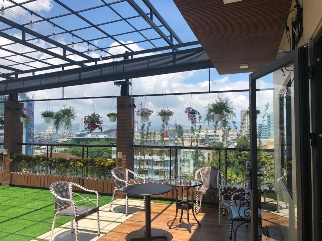 Balkón nebo terasa v ubytování Anh Nguyet Da Nang Hotel