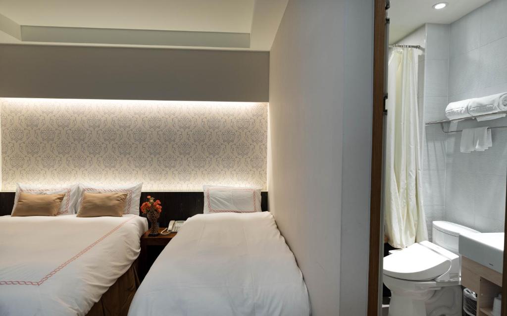 Tianli Hotel - Triple Room With Bath