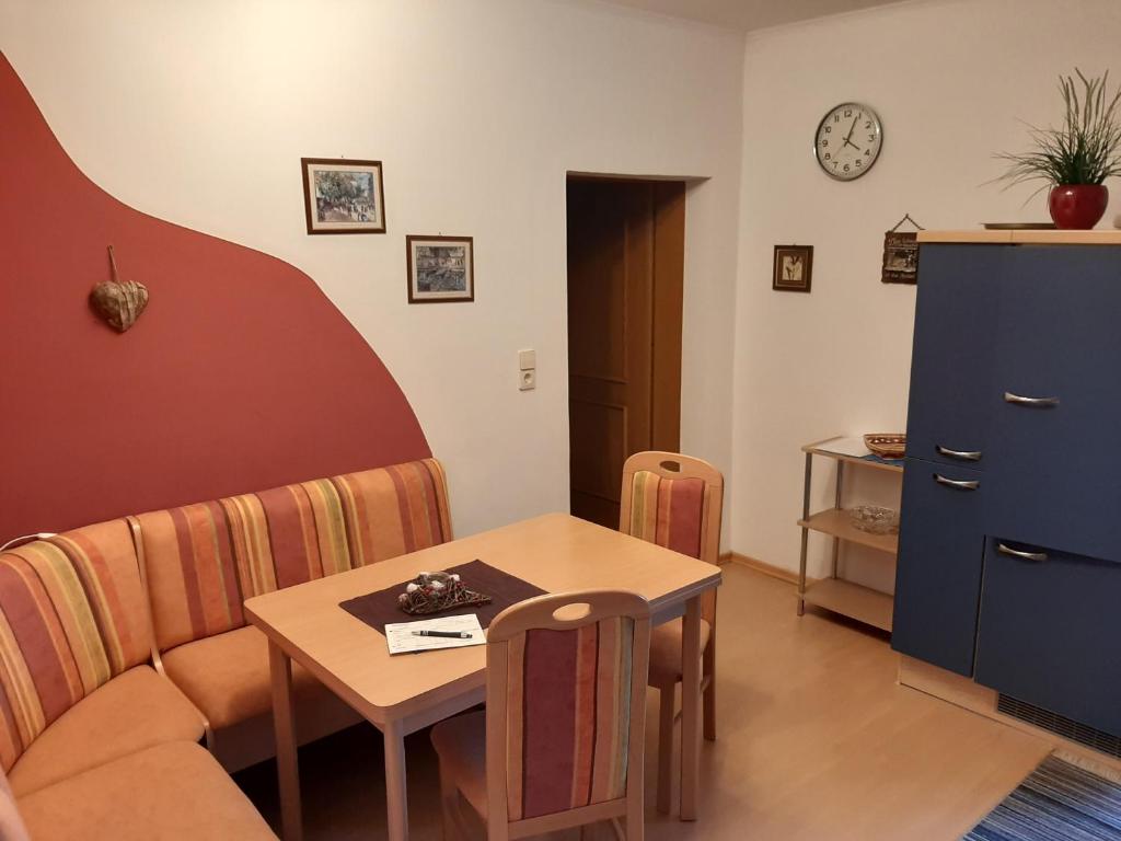 Posezení v ubytování Hutmannhof-Ferienwohnungen
