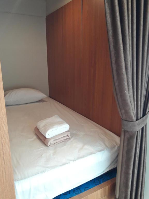 Postel nebo postele na pokoji v ubytování Brielle guest house