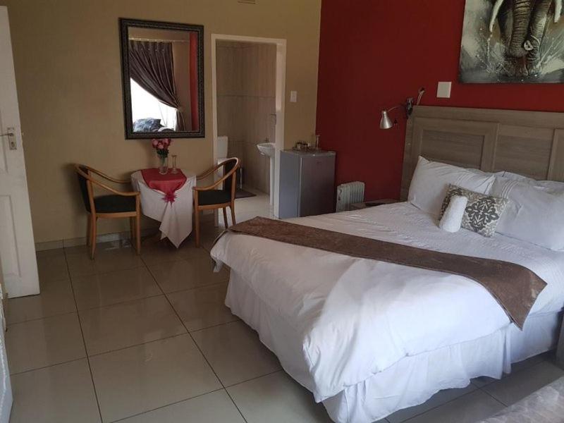 Lauren Palace Guest House - Chambre Double Standard
