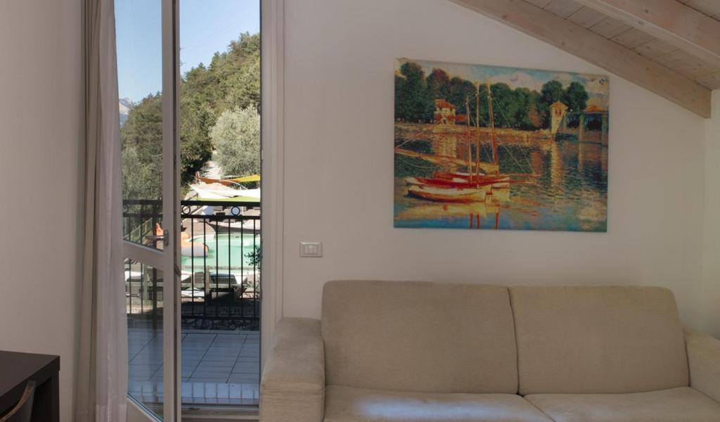 Część wypoczynkowa w obiekcie Hotel Isola Verde