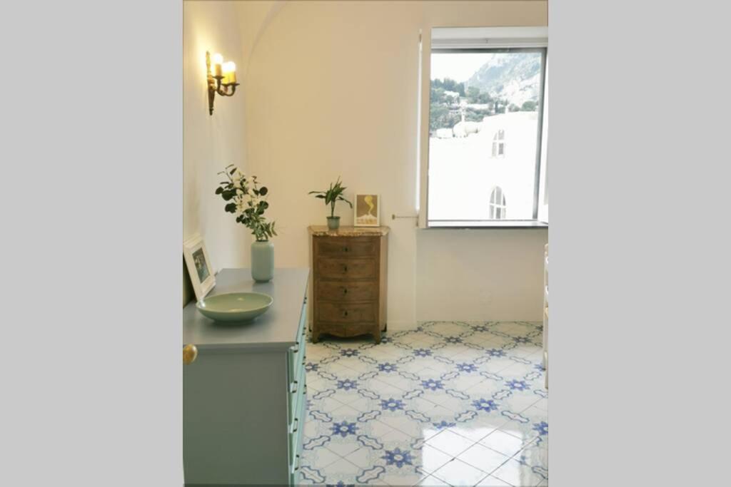 Zdjęcie z galerii obiektu Casa Ruggiero w mieście Capri