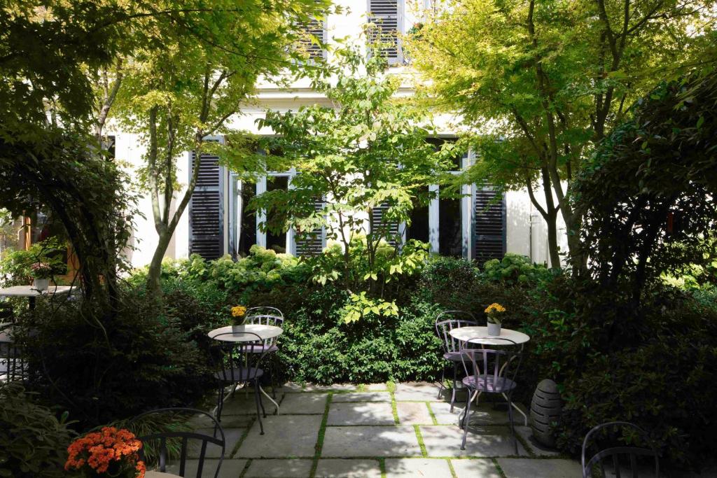 Hôtel Regent's Garden - Astotel - Resim 27