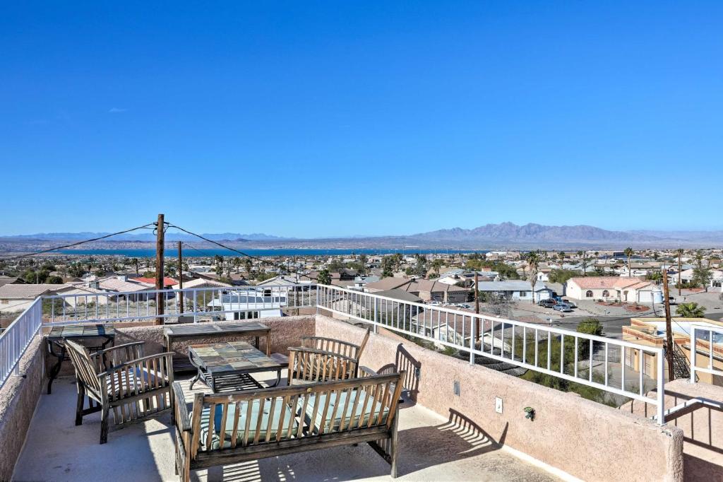 Lake Havasu Home with Rooftop Deck and Mountain Views!, Lake Havasu