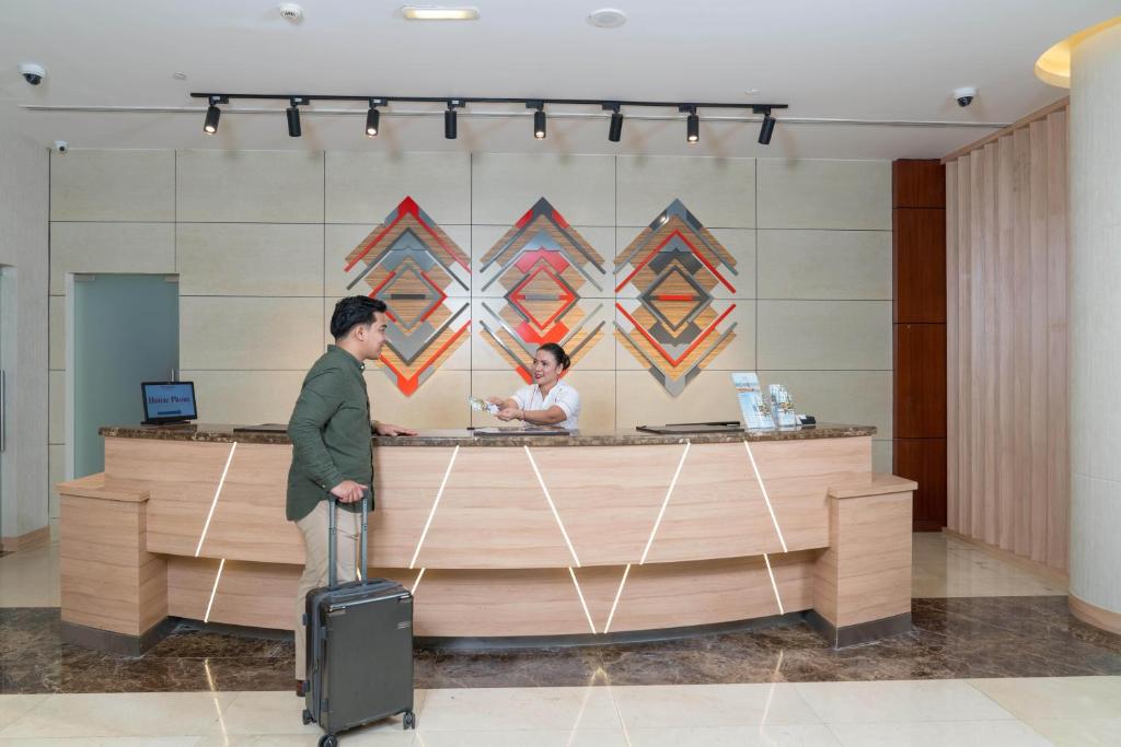 Ramada by Wyndham Dubai Deira - Resim 39