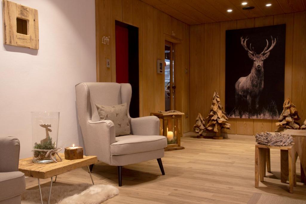 Posezení v ubytování Hotel Toblacherhof