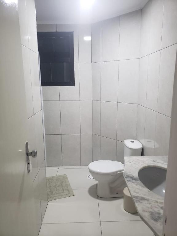  Apartamento Guarujá Enseada - 3 dormitórios