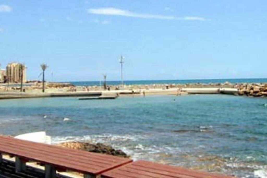 Fotografia z galérie ubytovania Cozy Holiday @ 3BR Apt Near Beach Promenade! v destinácii Torrevieja