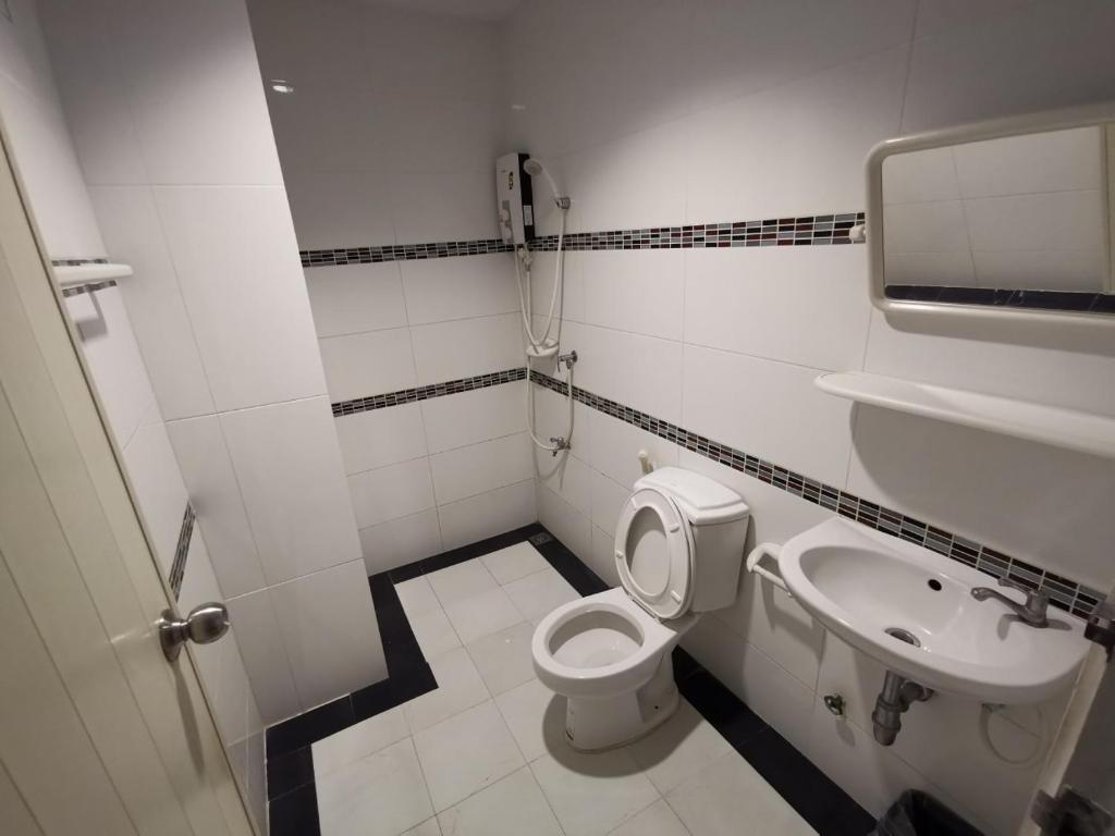 Koupelna v ubytování Ban Kaew Guesthouse Songkhla