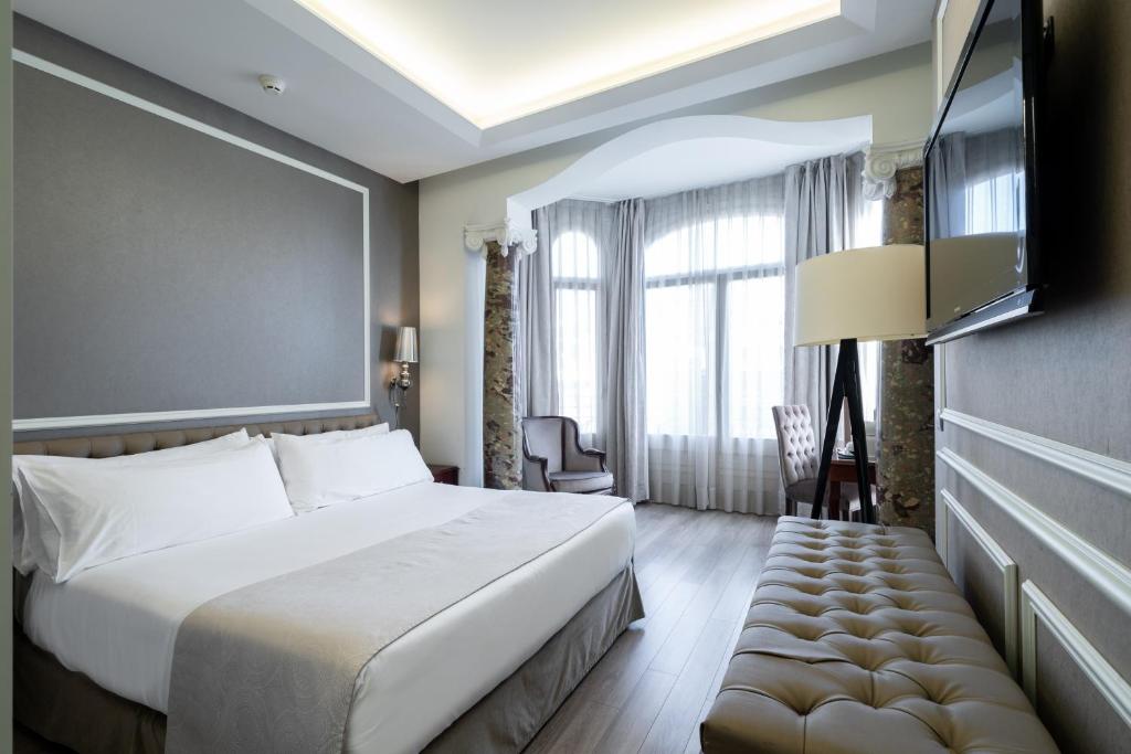 Catalonia Passeig de Gràcia 4* Sup - 10