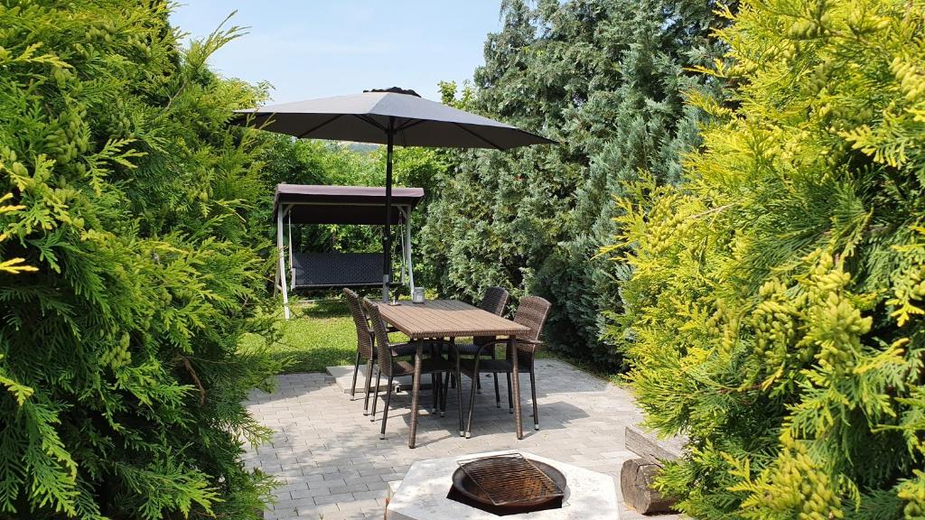 Zahrada ubytování Villa Maria Apartman
