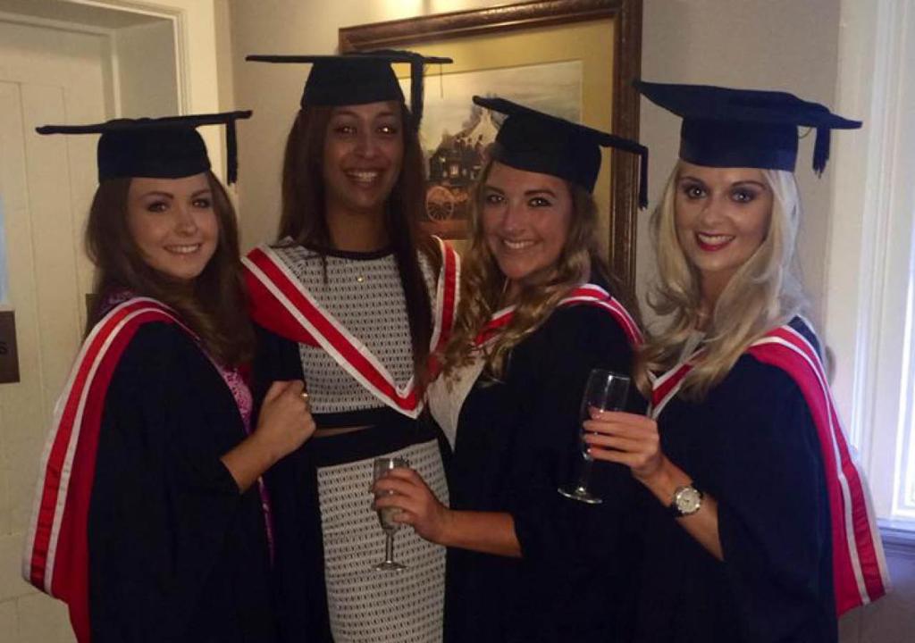 The Coach House Inn - Resim 20