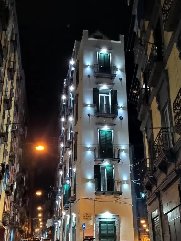 Palazzo Settembrini 49, Napoli, Italia