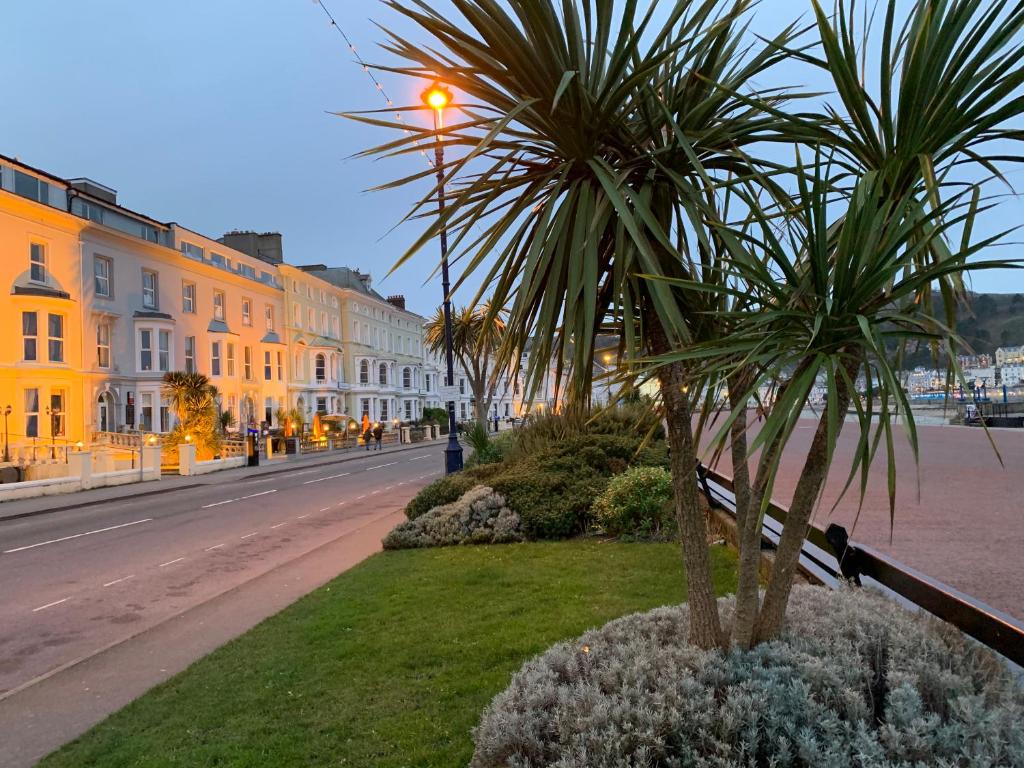 Cheap Llandudno Hotels Budget Deals For You From Laterooms