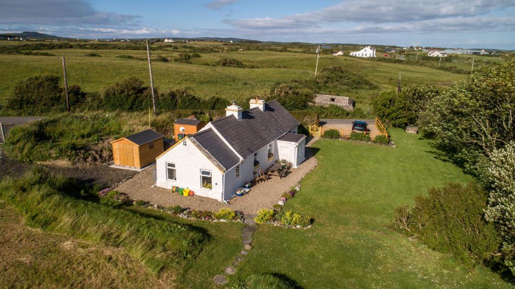 Yellow Cottage, Doolin photo